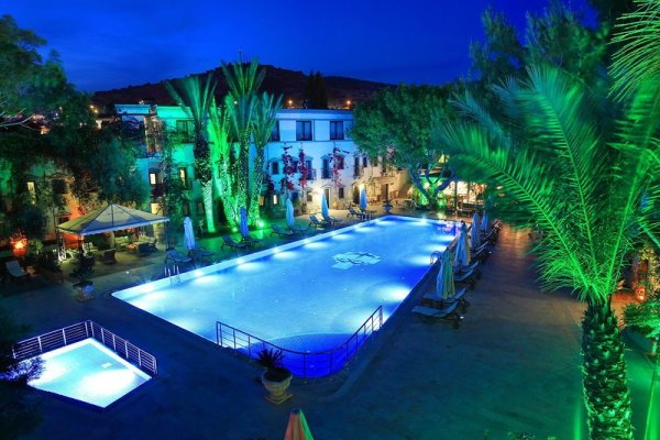 DoubleTree by Hilton Bodrum Marina Vista