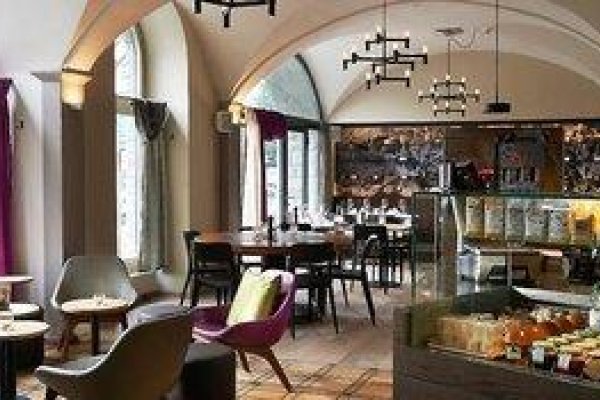 Boutique Hotel By Continental Park