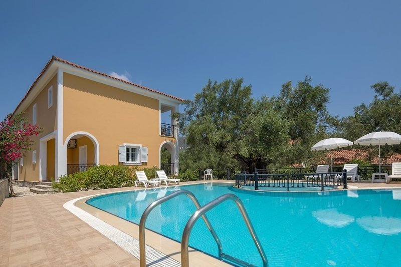 Villa Christina recenzie