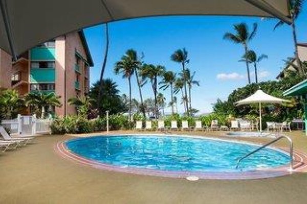 Maui Schooner Resort