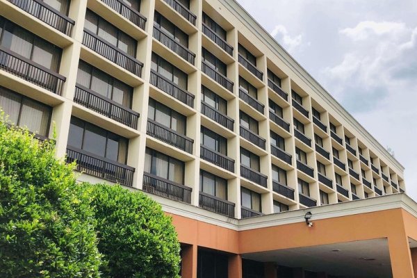 Wyndham Garden Atlanta Airport