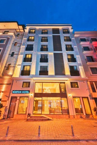Bisetun Hotel recenzie