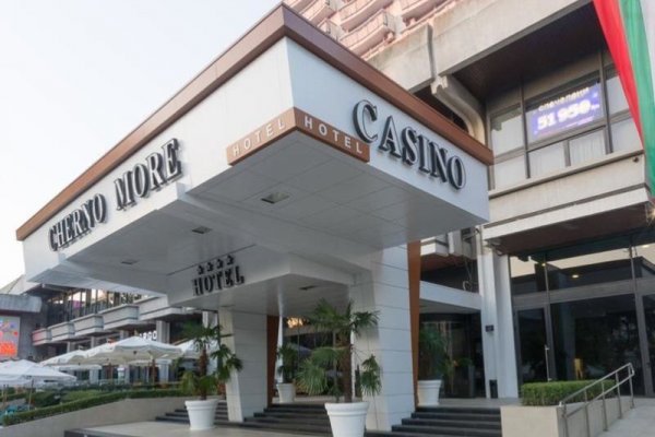 Cherno More Hotel & Casino