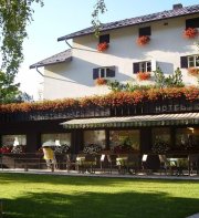 Compet Hotel & Restaurant