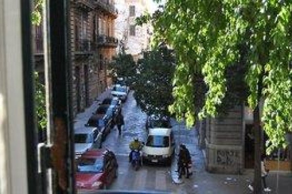 Balarm Hostel