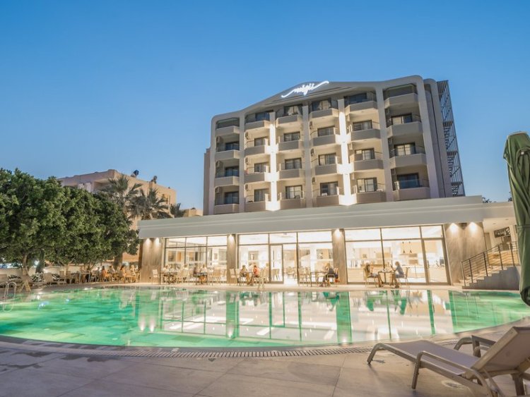 Premier Nergis Beach Hotel