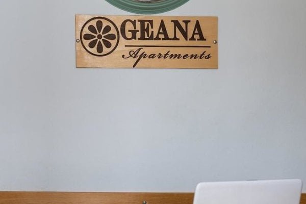 Geana Apartments