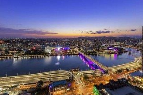 Oaks Brisbane Casino Tower Suites