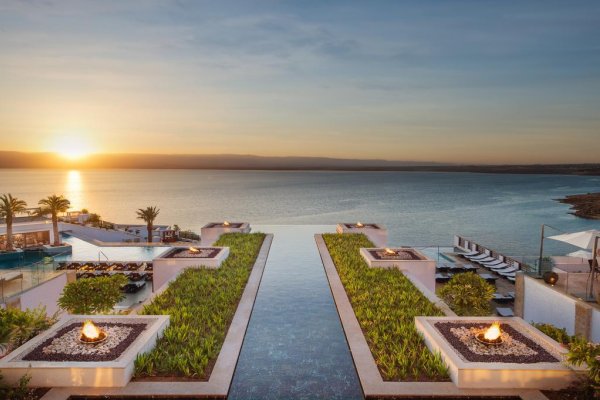 Jordánsko, Mŕtve more: Hilton Dead Sea Resort 5* z Bratislavy