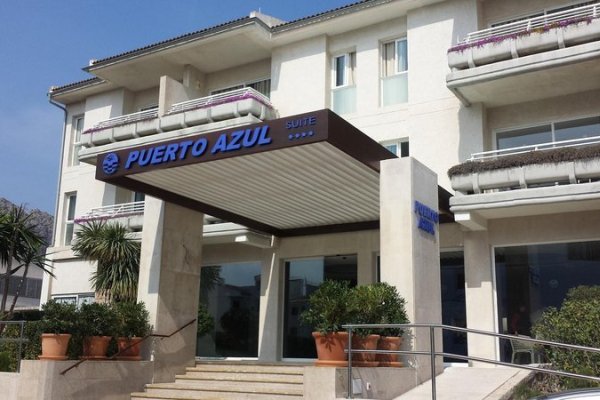 Puerto Azul Suite Hotel