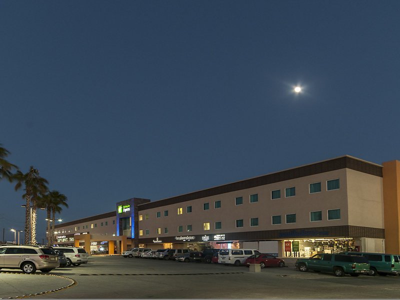 Holiday Inn Express Cabo San Lucas