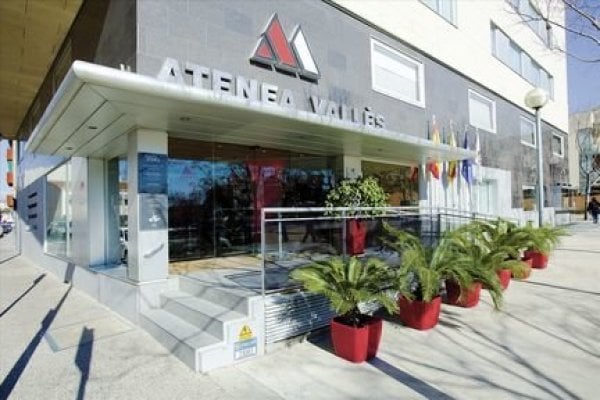 Atenea Valles Aparthotel