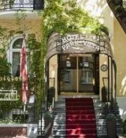 hideauts hotels Villa R