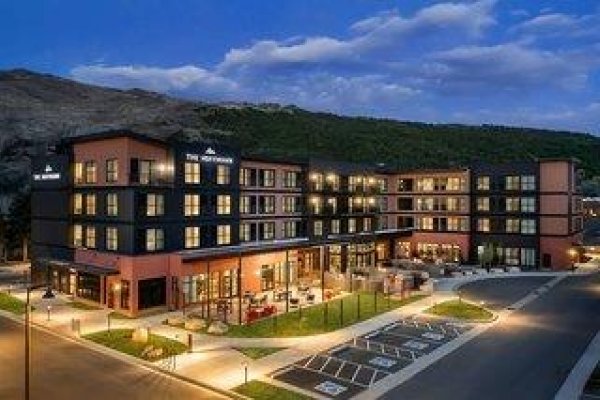 The Hoffmann Hotel Basalt Aspen, Tapestry Collection By Hilton