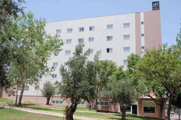 Avenida Hotel