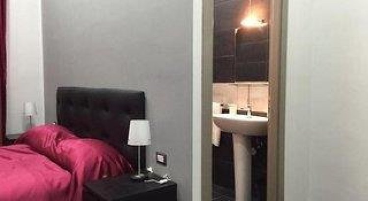 B&B Napoli Binario 1