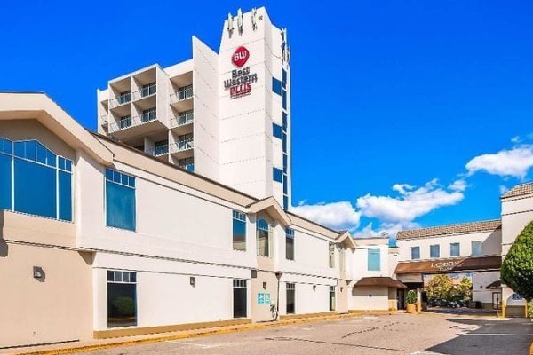 Best Western Plus Kelowna Hotel & Suites