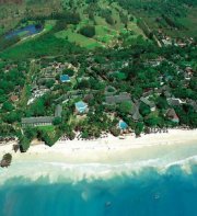 Leisure Lodge Beach & Golf Resort