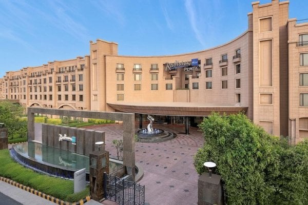 Radisson Blu Plaza Delhi Airport