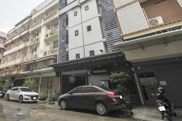 The Palm Apartment by OYO Rooms
