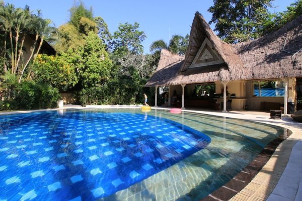 Kupu Kupu Barong Villas And Tree Spa By L’occitane