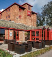 ibis London Luton Airport