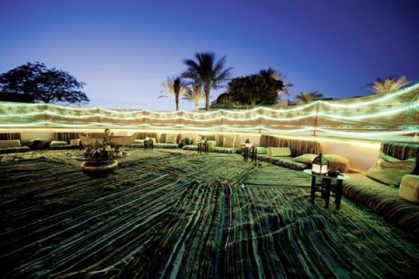 Invidia Coral Beach Tiran