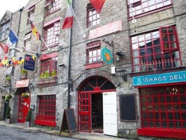 Isaacs Hostel