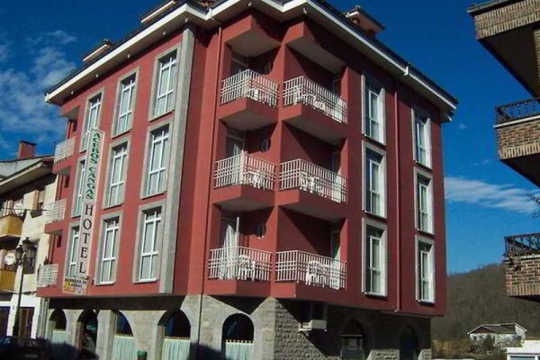 Los Acebos - Hotel Cangas
