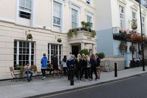 Smart Hyde Park View Hostel