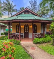 Eden Bungalow Resort