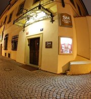 Pytloun Old Armoury Hotel Prague