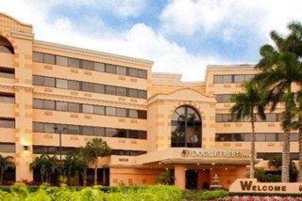 Doubletree By Hilton West Palm Beach Airport