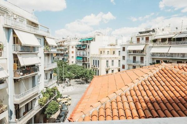 Athens Studios & Backpackers
