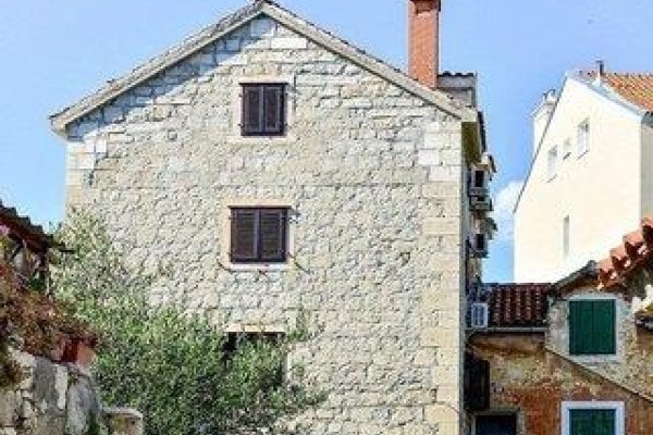 F&A Apartments