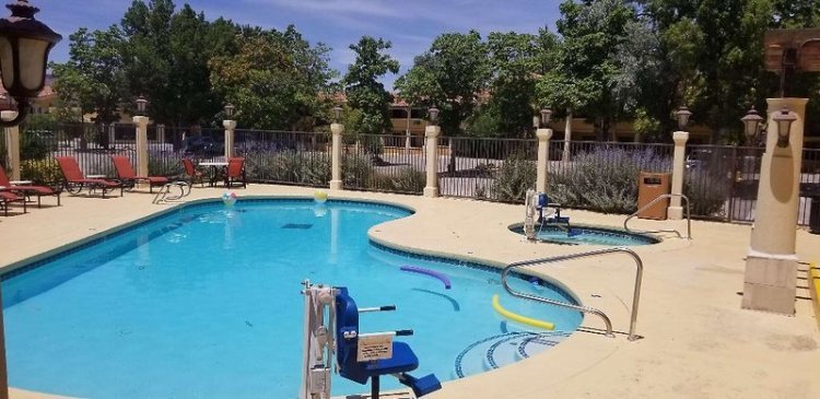 Best Western Plus Greenwell Inn