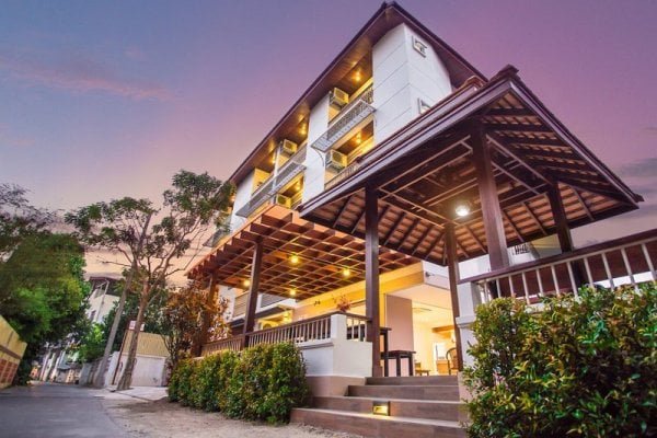 Rendezvous Classic House