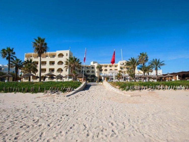 Palmyra Beach Club