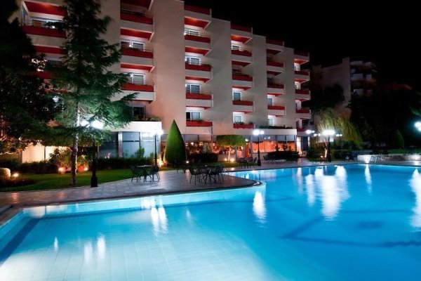 Oasis Hotel - Apartments