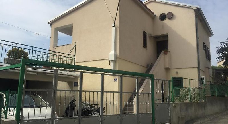 Apartments Ana