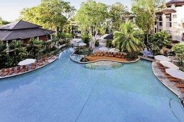Pullman Palm Cove Sea Temple Resort And Spa Hotel