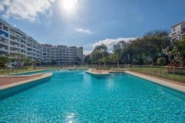 Club Jardines Del Puerto