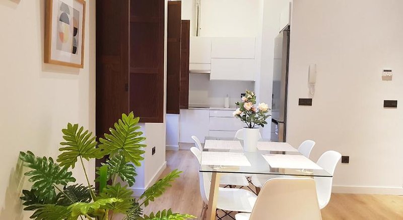 Apartamentos Granada Deluxe 3000