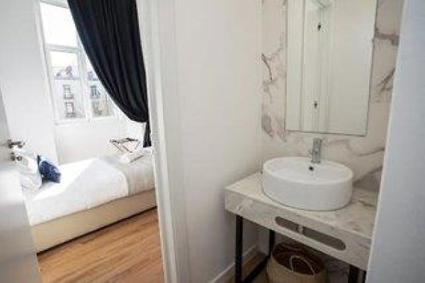 Lisbon Check-In Guesthouse