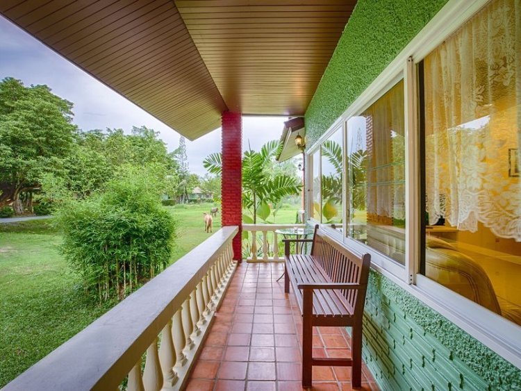 Fisherman Way Beach Resort