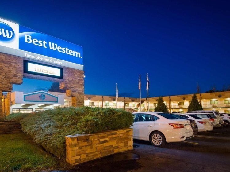 Best Western Turquoise Inn & Suites