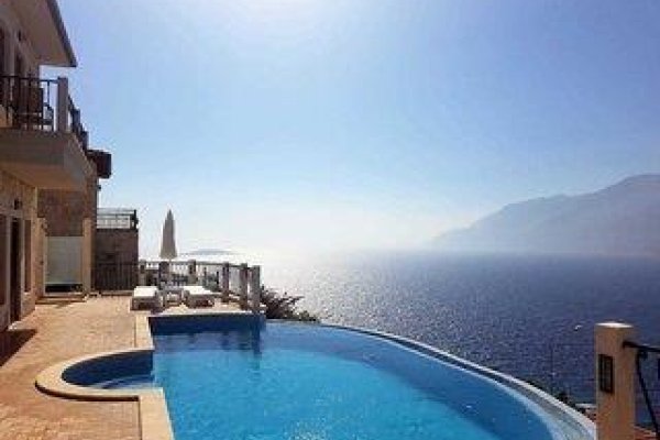 Hillcity Boutique Hotel