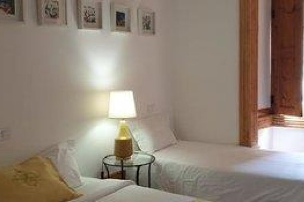 Casa Da Praça Square Suites