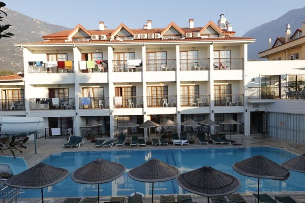 Golden Life Resort Hotel & Spa