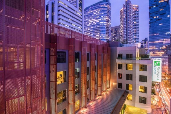 Holiday Inn Express Bangkok Sathorn